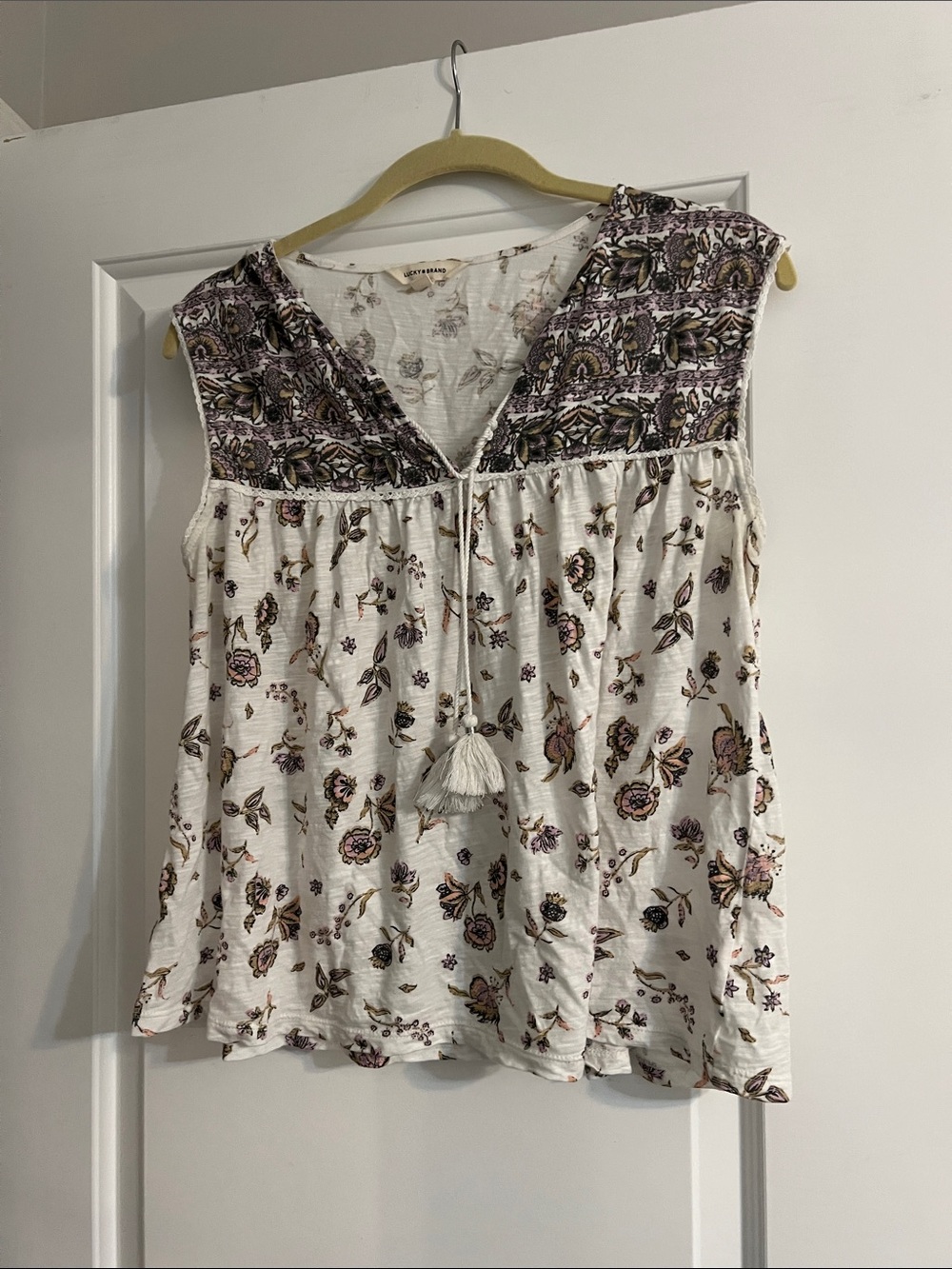 Lucky Brand White Boho Floral Tassel Camisole with Purple Accents